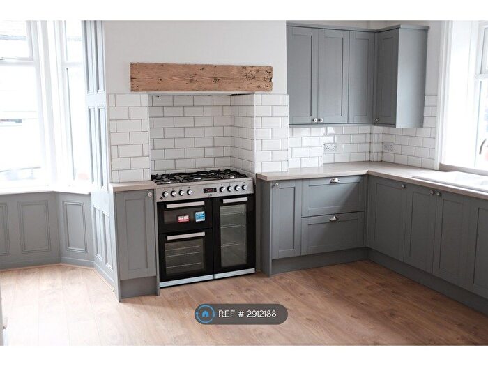2 Bedroom Terraced House To Rent In King Street, Yeadon, Leeds, LS19