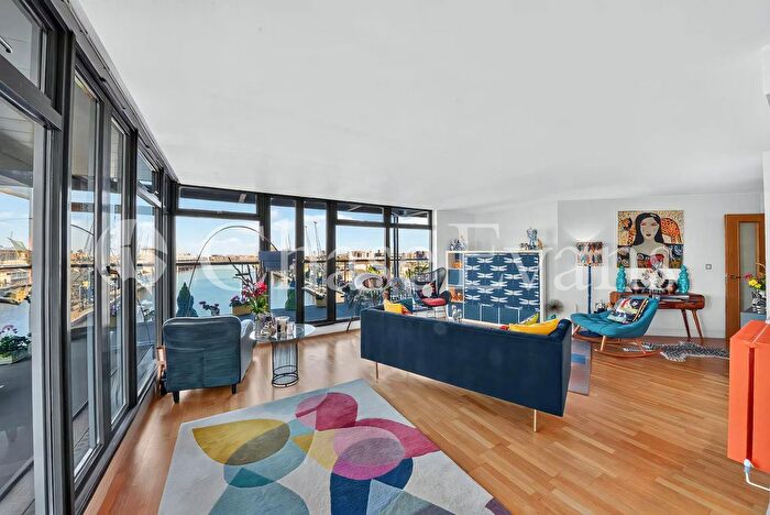 2 Bedroom Flat For Sale In Western Beach, Hanover Avenue, London, E16