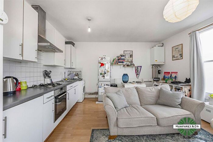 1 Bedroom Flat To Rent In Exmouth Street, London, E1