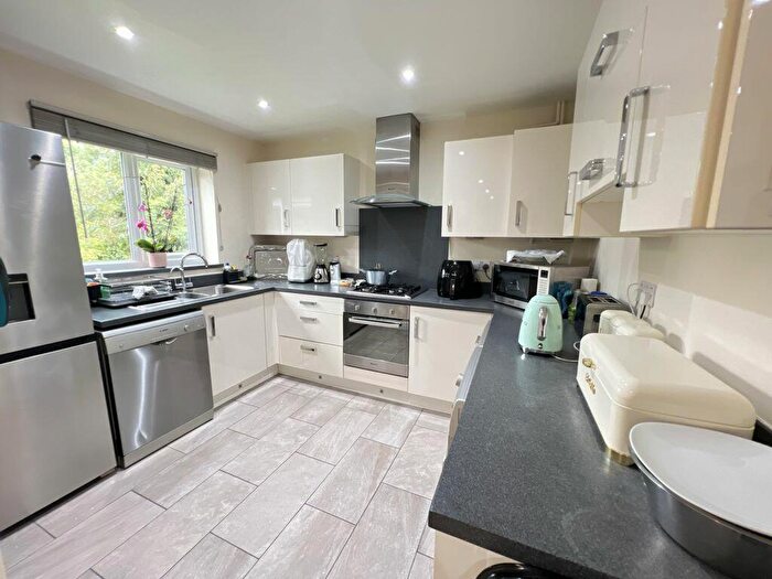 5 Bedroom Detached House For Sale In Fox Pond Lane, Oadby, LE2