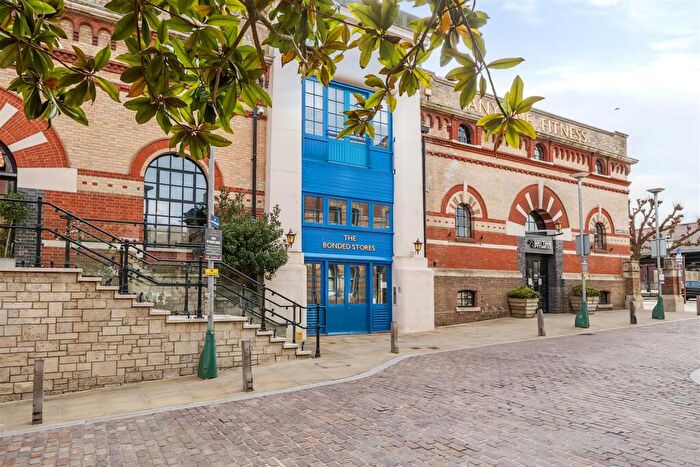 2 Bedroom Penthouse To Rent In Eldridge Street, Dorchester, DT1