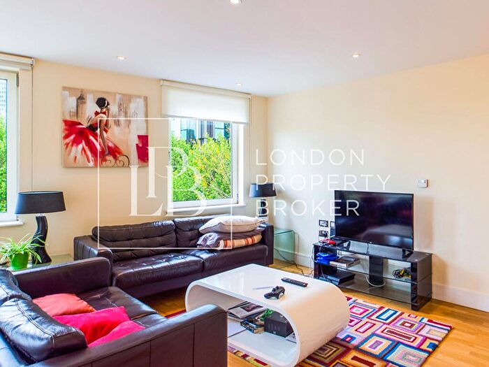 3 Bedroom Apartment To Rent In Indescon Square, London, E14