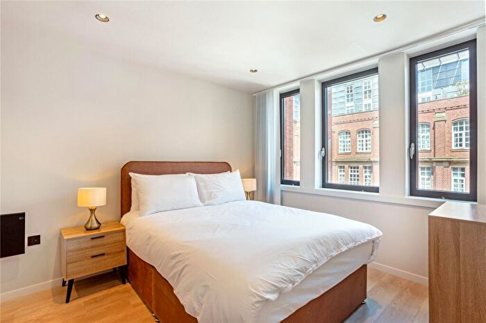 2 Bedroom Apartment To Rent In Setl Apartment, Ludgate Hill, Birmingham, West Midlands, B3