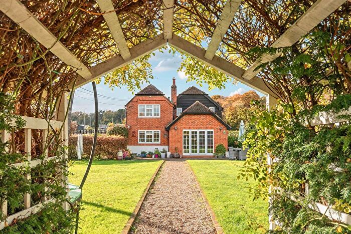 4 Bedroom Detached House For Sale In Church Lane, Farley Hill, Berkshire, RG7