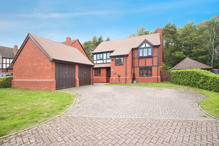 4 Bedroom Detached House For Sale In Butterworth Drive, Coventry, West Midlands, CV4