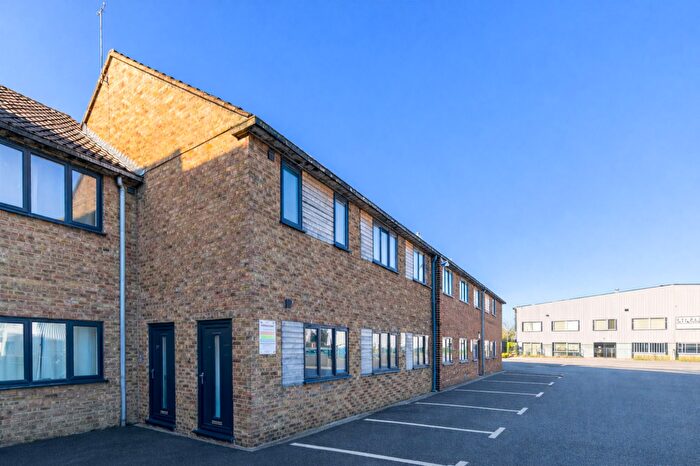 1 Bedroom Flat To Rent In Stratton Road, Swindon, SN1