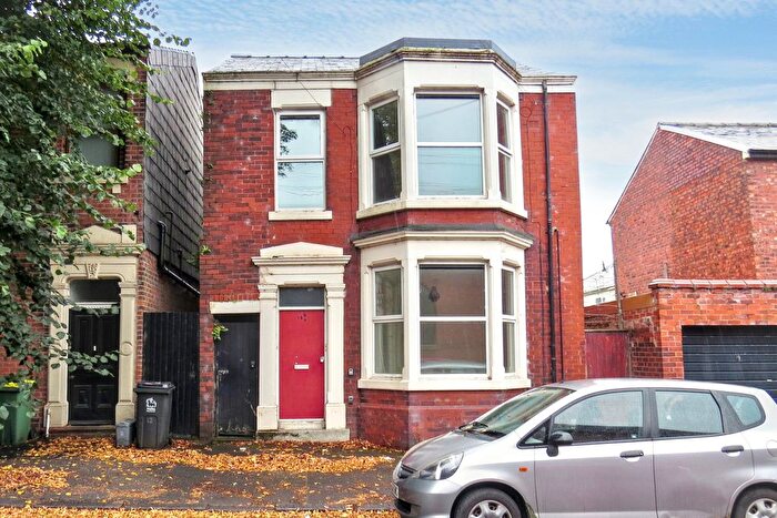 1 Bedroom Flat For Sale In Lorraine Avenue, Fulwood, Preston, PR2