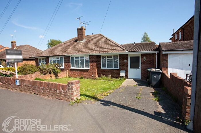 3 Bedroom Bungalow For Sale In Barton Road, Canterbury, Kent, CT1