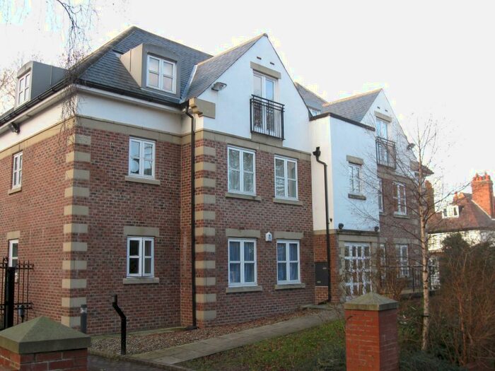 2 Bedroom Flat To Rent In The Grange, North Grange Mount, LS6