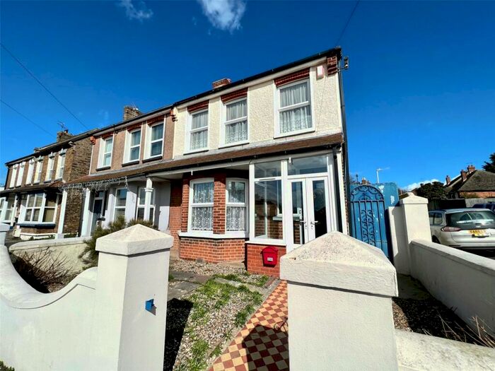 3 Bedroom End Of Terrace House To Rent In Margate Road, Ramsgate, Kent, CT12