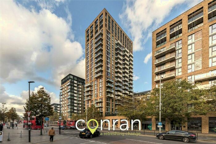 3 Bedroom Apartment To Rent In Victory Parade, Plumstead Road, SE18