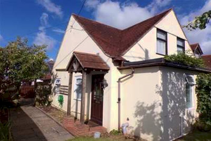 4 Bedroom House To Rent In Essential Viewing To Appreciate Size, BH24