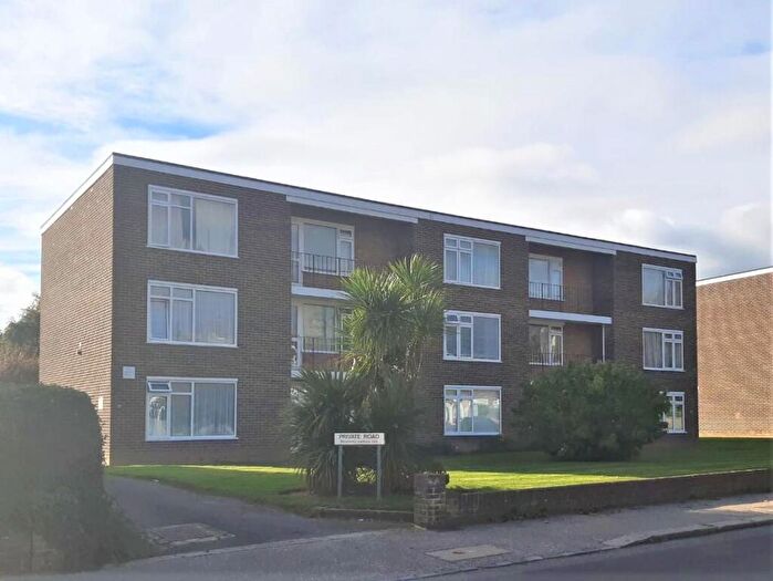 Studio To Rent In Wallace Avenue, Worthing, BN11