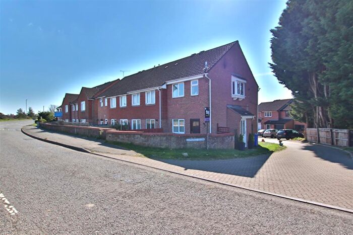 2 Bedroom Property For Sale In Gupshill Close, Tewkesbury, GL20