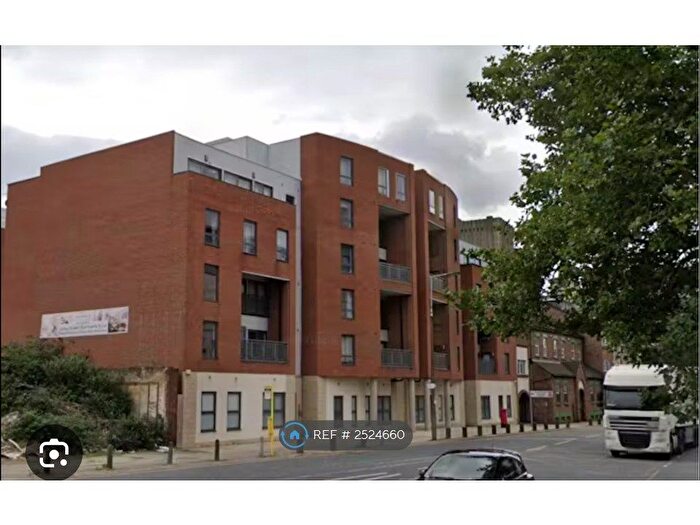 2 Bedroom Flat To Rent In Moss Street, Liverpool, L6