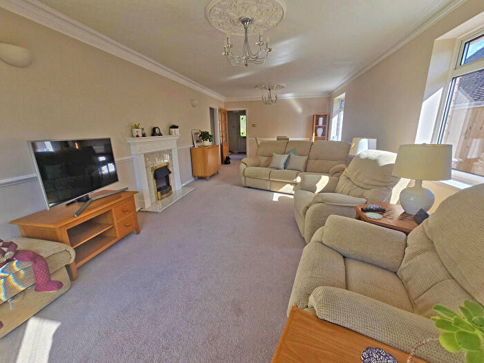 3 Bedroom Detached Bungalow For Sale In Mulberry Close, Shoreham-by-Sea, BN43