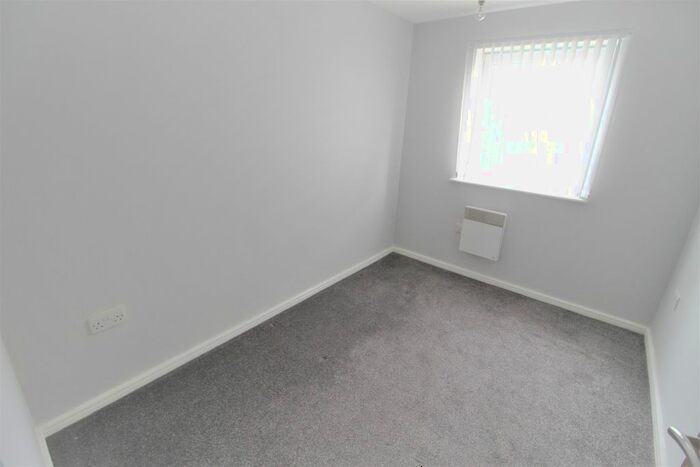 2 Bedroom Flat To Rent In Fourth Quarter, Great Clowes Street, Salford, M7