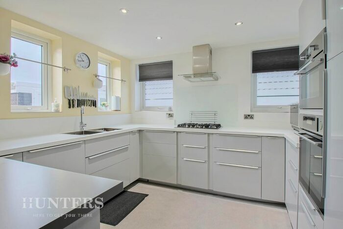 2 Bedroom Detached Bungalow For Sale In Wood Bank Road, Smithy Bridge, OL15