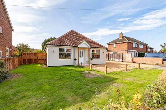 4 Bedroom Detached Bungalow For Sale In Neatherd Road, Dereham, Norfolk, NR20