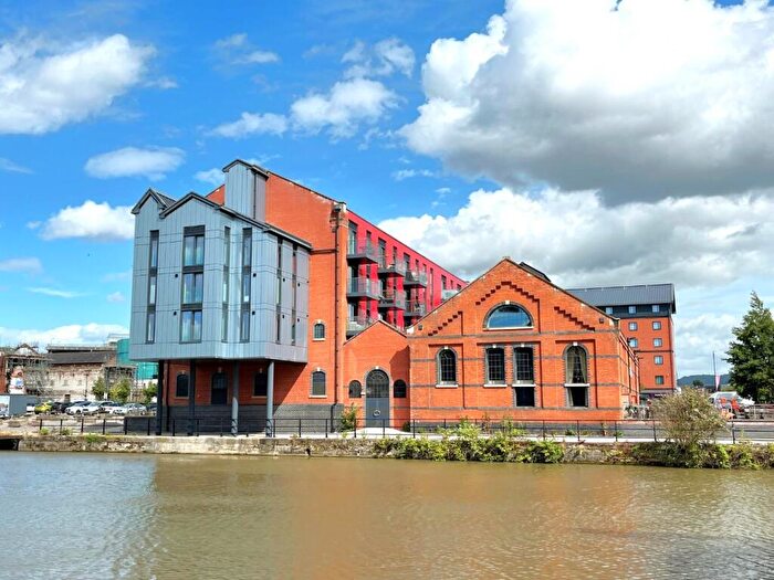 2 Bedroom Apartment To Rent In St. Ann Way, Gloucester Docks, GL1