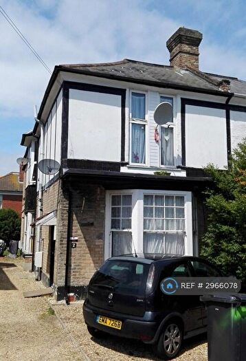 Studio To Rent In Gordon Road, Bournemouth, BH1