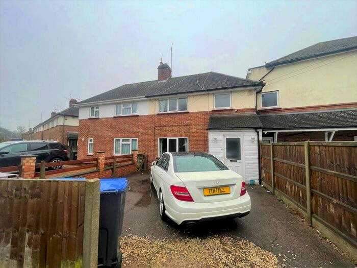 3 Bedroom Property To Rent In Brickendon Lane, Hertford, SG13