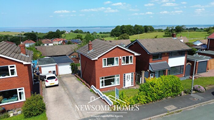 3 Bedroom Detached House For Sale In Ffordd Aelwyd, Carmel, CH8