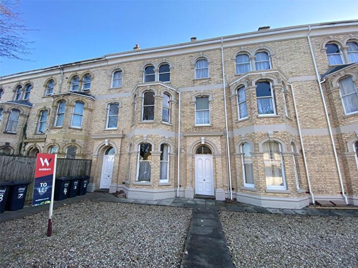 1 Bedroom Apartment To Rent In Victoria Road, Barnstaple, Devon, EX32