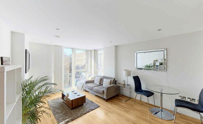 1 Bedroom Flat To Rent In The Crescent, Seager Place, Deptford, SE8