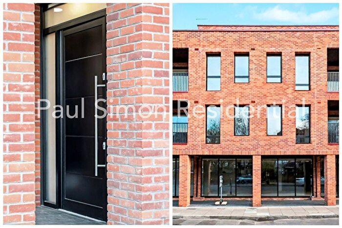 2 Bedroom Flat For Sale In Roman Way, Islington, London, N7