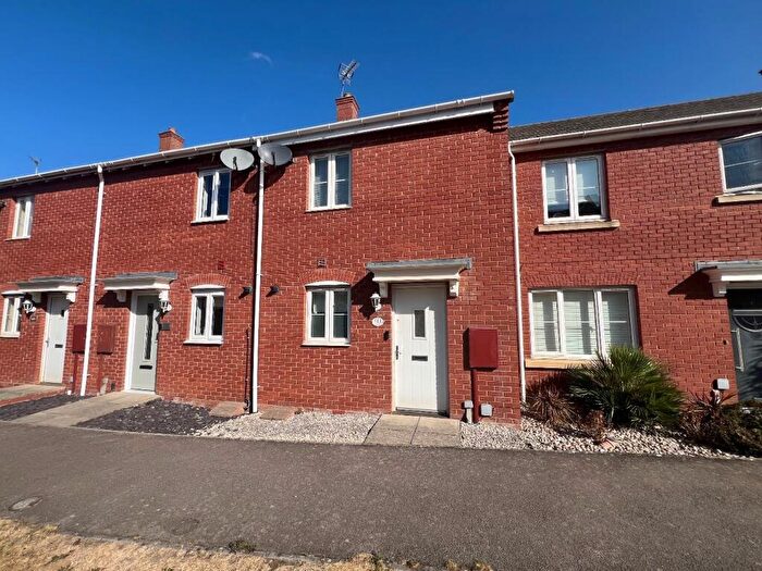 2 Bedroom Terraced House For Sale In Thistle Drive, Desborough, Kettering, NN14