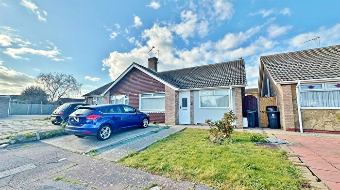 2 Bedroom Semi Detached Bungalow For Sale In Garden Road, Walton-On-The-Naze, CO14