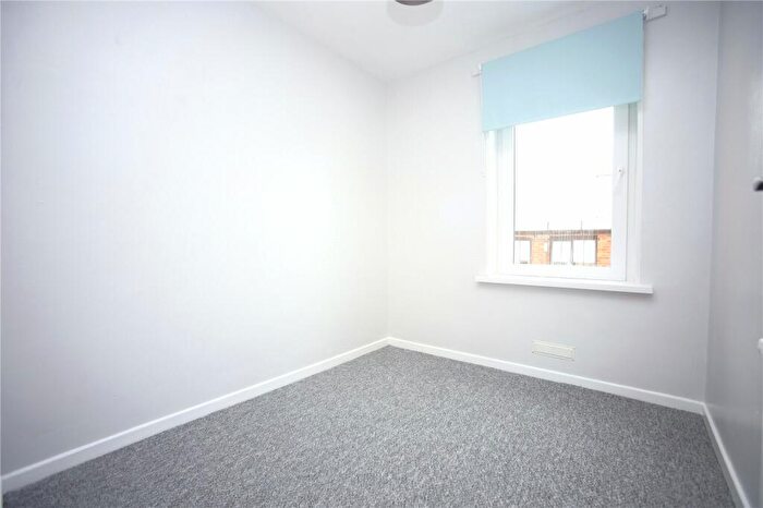 2 Bedroom Apartment To Rent In High Street, Cheltenham, Gloucestershire, GL52