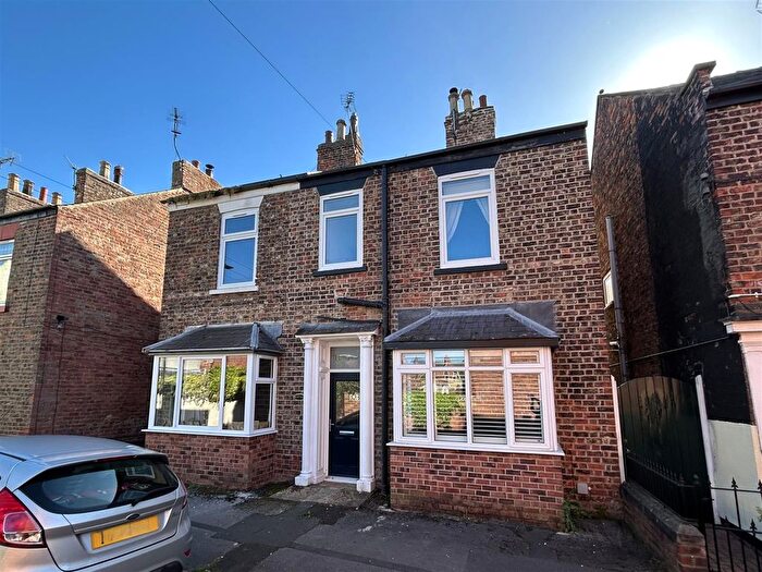 2 Bedroom Semi-Detached House To Rent In Westfield, Selby, YO8