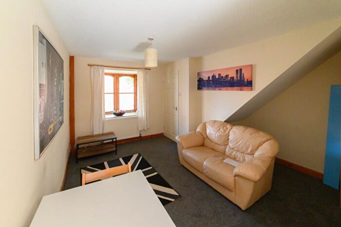 2 Bedroom House To Rent In Avon Gardens, Nottingham, NG2