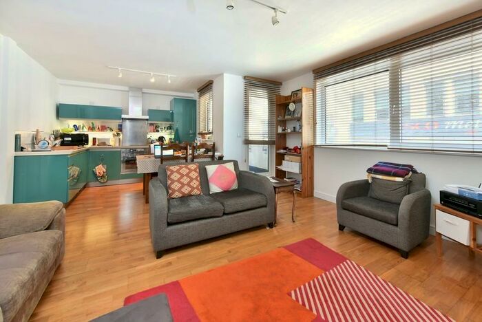 1 Bedroom Flat To Rent In Caledonia Street, Islington, N1