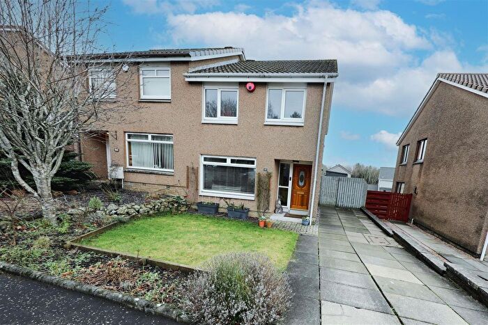 3 Bedroom Semi-Detached House For Sale In Lennox Court, Glenrothes, KY6