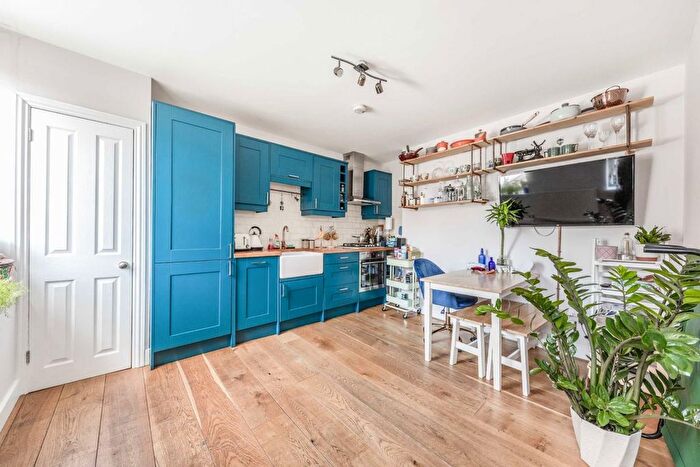 1 Bedroom Flat For Sale In King Street, Twickenham, TW1
