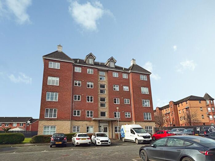 2 Bedroom Apartment For Sale In Benn Avenue, Paisley, PA1