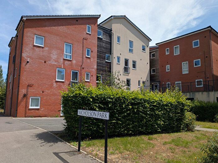2 Bedroom Flat To Rent In Nicholson Park, Bracknell, RG12