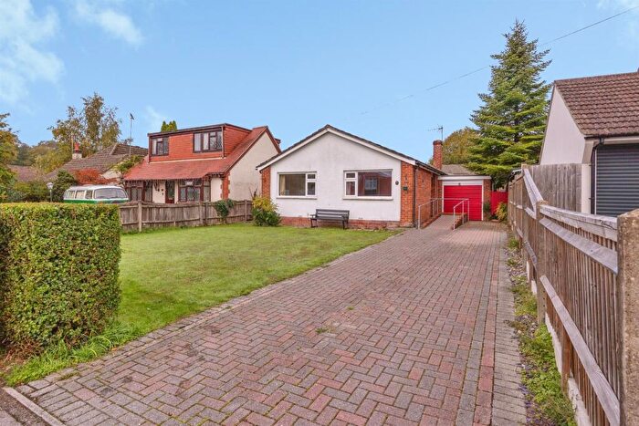 2 Bedroom Detached Bungalow For Sale In Winscombe Avenue, Waterlooville, PO8