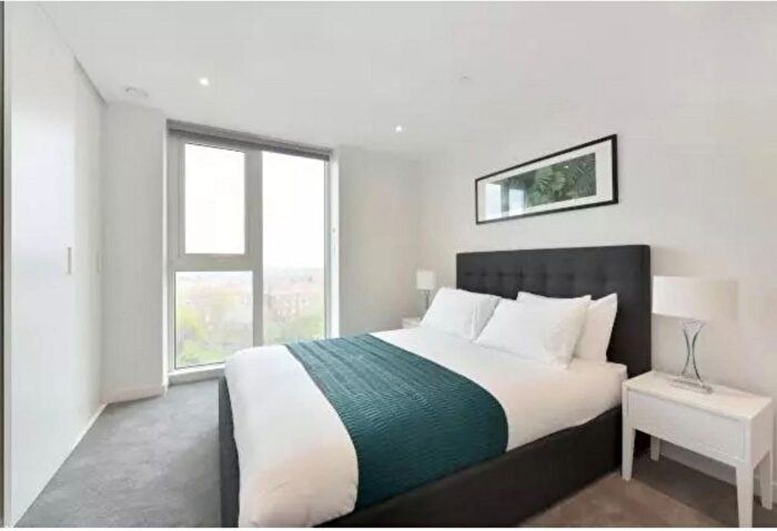 2 Bedroom Flat To Rent In Gaumont Place, Streatham Hill, SW2