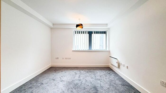 2 Bedroom Flat To Rent In Centro, Charles Street, BS1