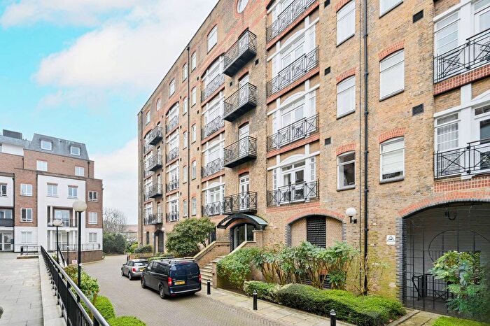 1 Bedroom Flat For Sale In Heathfield Terrace, Chiswick, London, W4