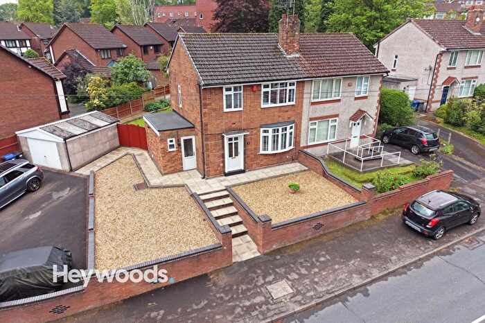 3 Bedroom Semi-Detached House For Sale In Hillport Avenue, Porthill, Newcastle Under Lyme, ST5