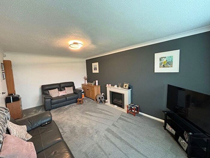 2 Bedroom Semi-Detached Bungalow For Sale In Parc Pendre, Brecon, LD3