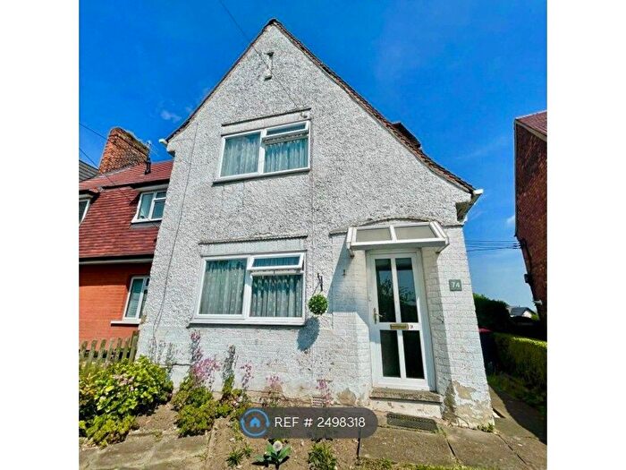 2 Bedroom Semi Detached House To Rent In Clifford Avenue, Beeston, Nottingham, NG9