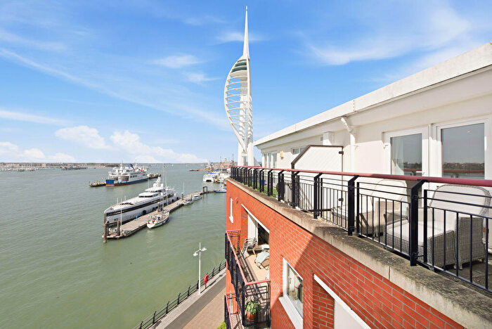 3 Bedroom Flat For Sale In Blake House, Gunwharf Quays, Hampshire, PO1