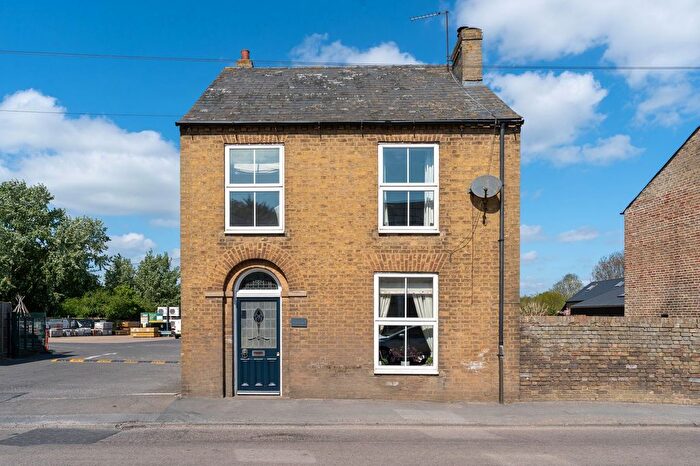 3 Bedroom Cottage For Sale In High Street, Cottenham, CB24