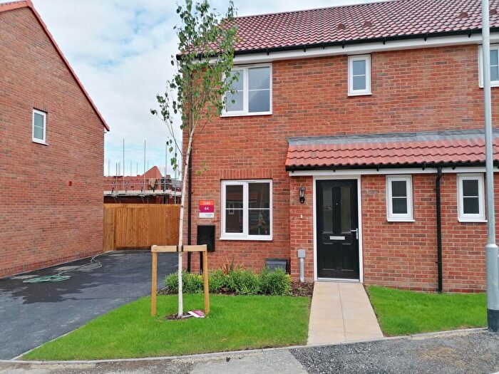 3 Bedroom Semi-Detached House To Rent In William Gardens, Retford, DN22